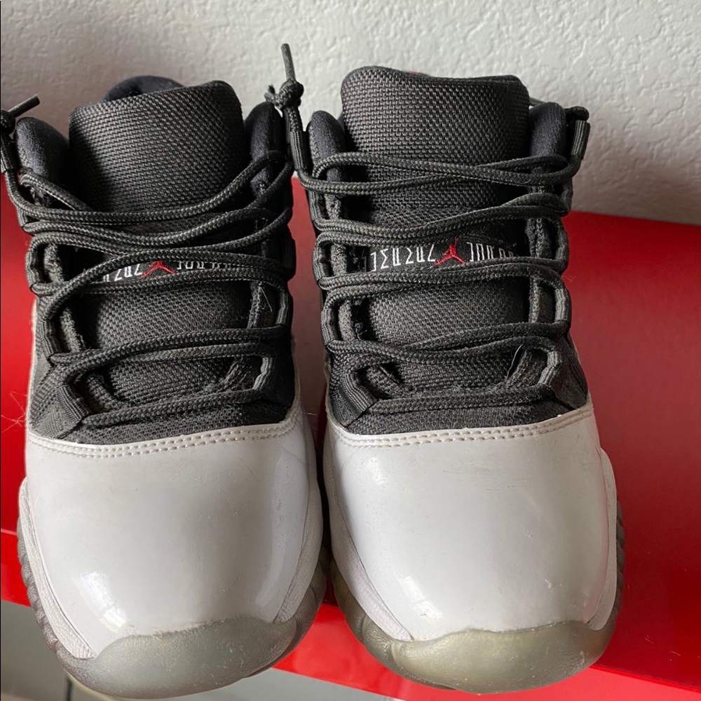 Tuxedo 11’s